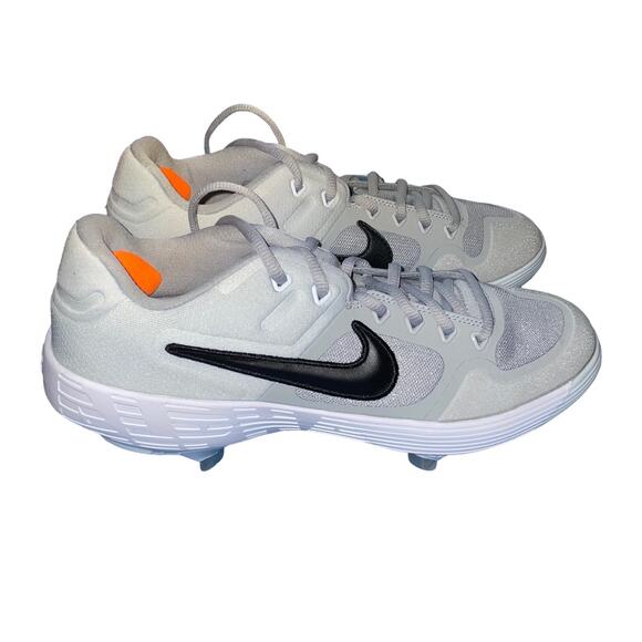 Nike Other - Alpha Huarache Elite 2 Low 'Wolf Grey Platinum' 7.5